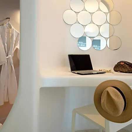 Angels - Prime Concept Naousa (Paros)